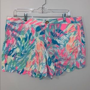 Brand New Lilly Pulitzer Scalloped Shorts